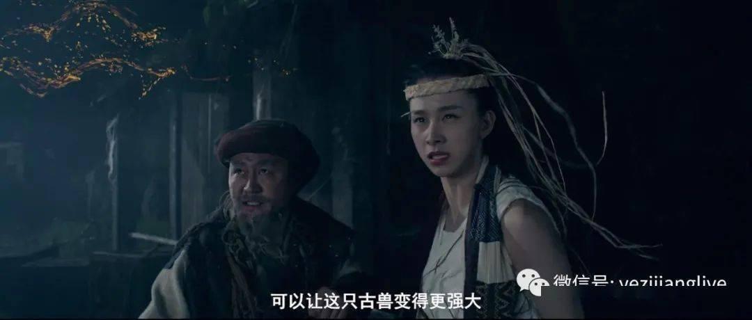 神操作！无人机应用技能赛，在狭小空间内，飞手精准操控